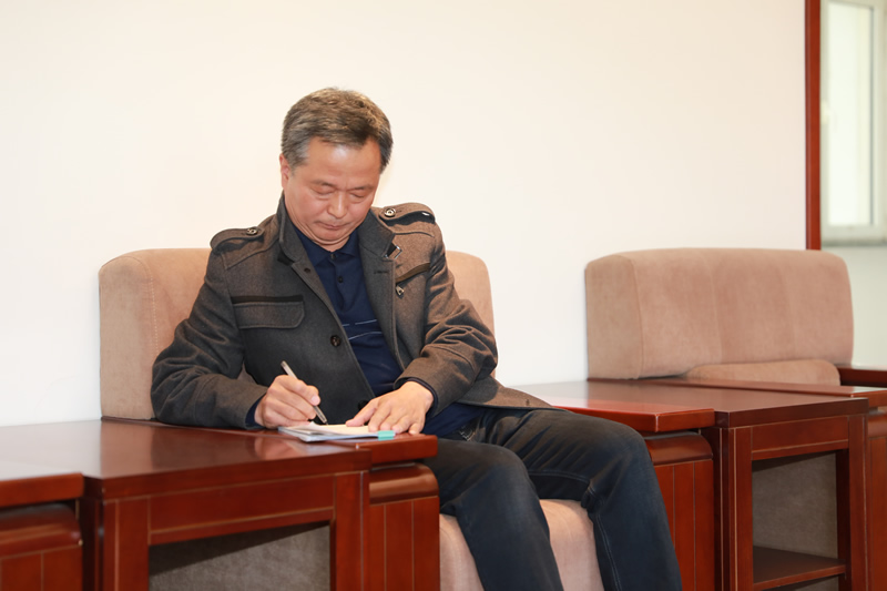 市教育局党组副书记,副局长杜平莅临我校调研教育教学工作-张家口市第